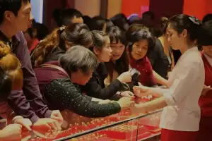 1g 황금콩까지 모으는 중국인…작년 세계 금 3분의 1 ‘싹쓸이’