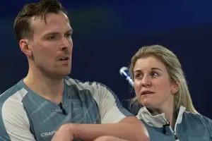 “남편이 가끔 짜증내지만…” 동계올림픽 출전 ‘컬링 부부’ 세 쌍의 성공비법은?