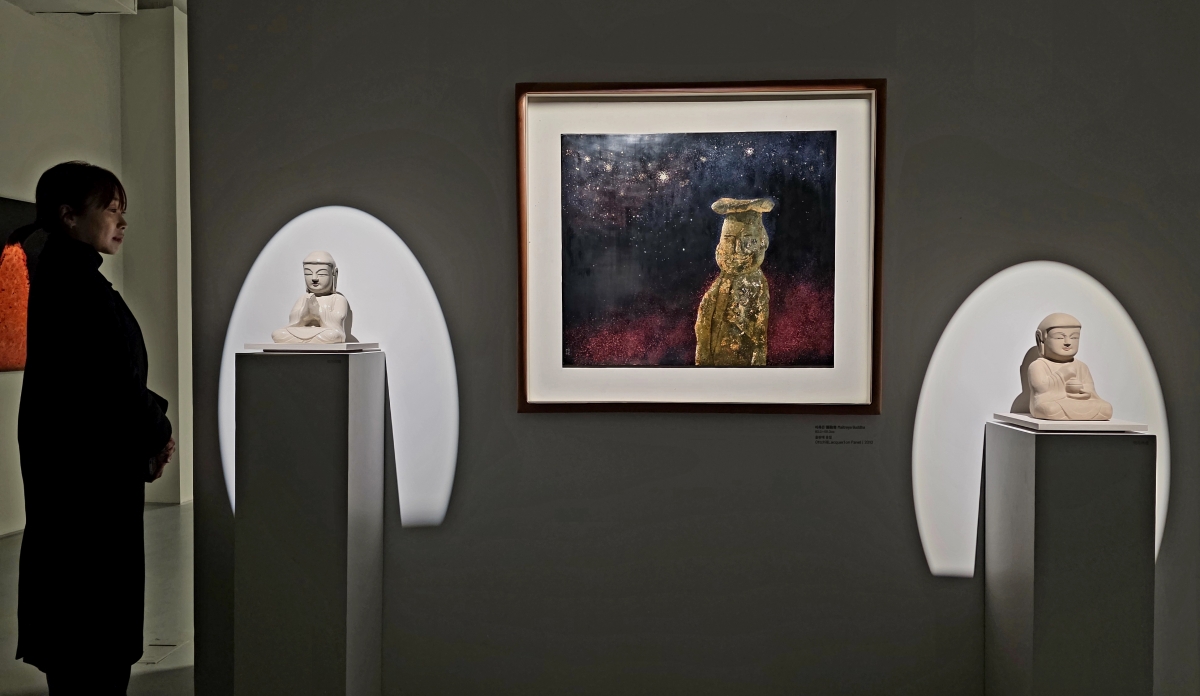 경기도박물관에 전시된 ‘미륵전’ 작품.