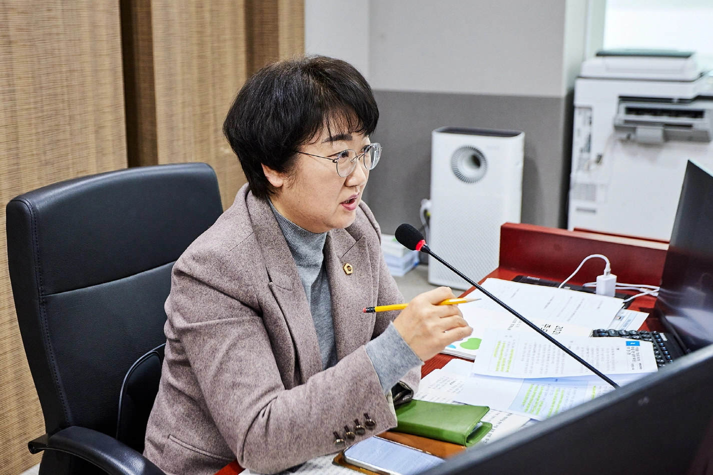 고은정 경기도의원 "경기도 경제 비전은 '도약'인데 예산은 '안주'... - 뉴스 썸네일 이미지