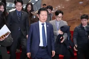 [속보] 與 “혁신당과 합당, 현 상황선 추진 어려워” 공감대… 최고위서 결론