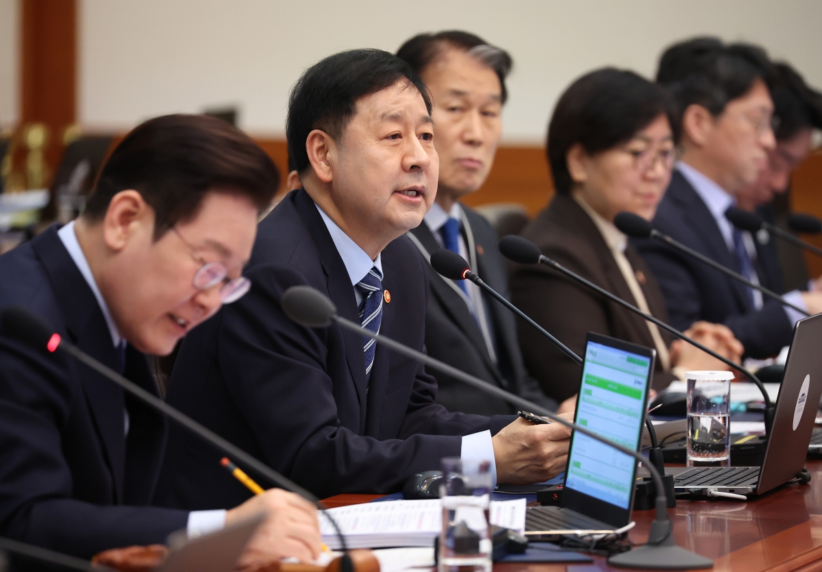국무회의 발언하는 구윤철 부총리
