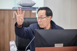 박명원 경기도의원, ‘경기도 갯벌 관리·복원 조례안’ 상임위 통과…본회의 의결 앞둬