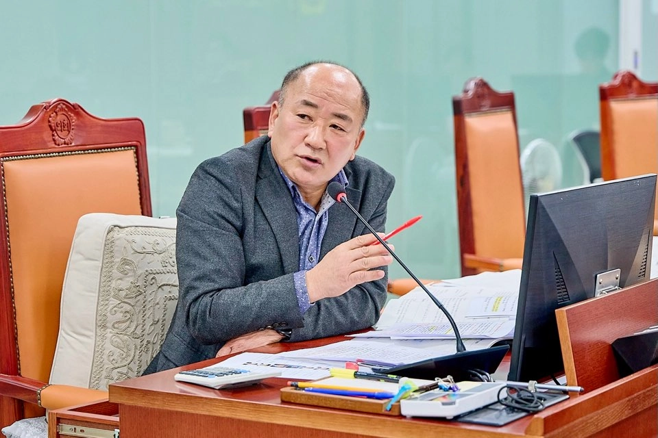 이영희 의원이 10일 열린 2026년 경기도 업무보고에서 자치행정국 대상으로 질의하고 있다.(사진=경기도의회)