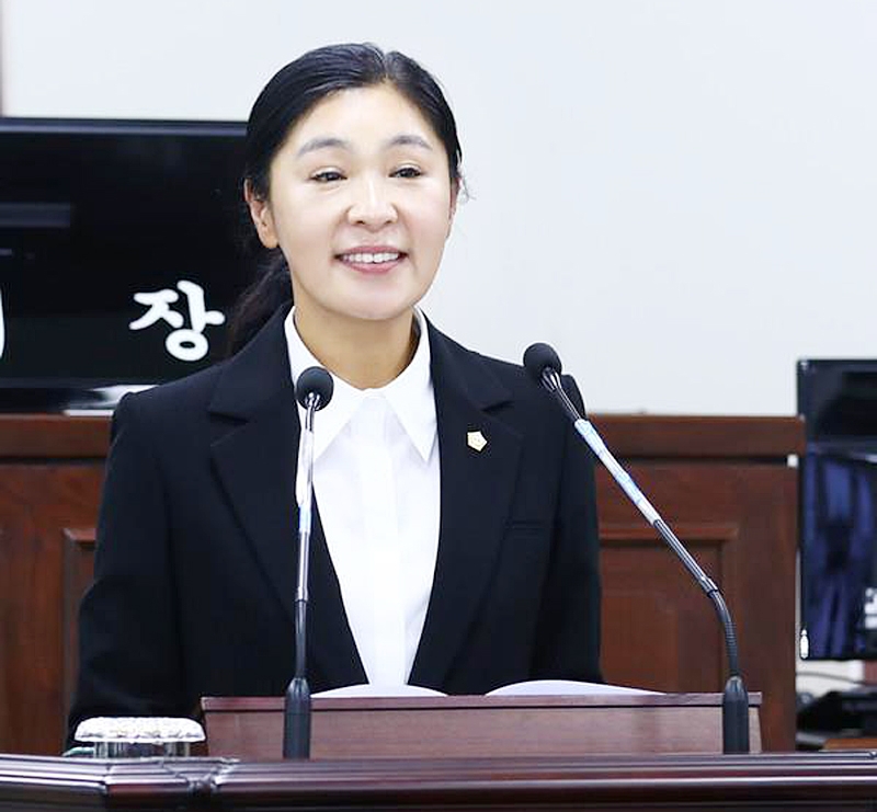 전정 송파구의원이 대표 발의한 ‘서울특별시 송파구 오래이어가게 선정 및 지원에 관한 조례안’이 지난 10일 본회의를 통과했다. 사진: 전정 의원 제공.