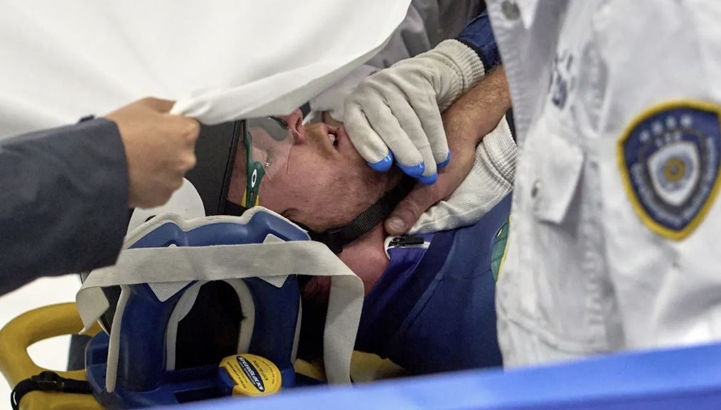 2025 베이징 쇼트트랙 세계선수권대회 당시 부상 순간. AP 연합뉴스 자료사진