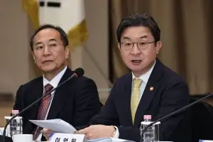 금융위원장 “올해 코스닥서 150개 상장폐지 될 것”… 부실기업 퇴출 본격화