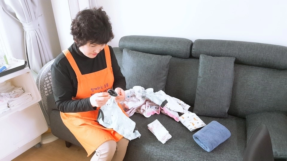 성동구 필수노동자인 가사관리가가 근무 모습. 성동구 제공