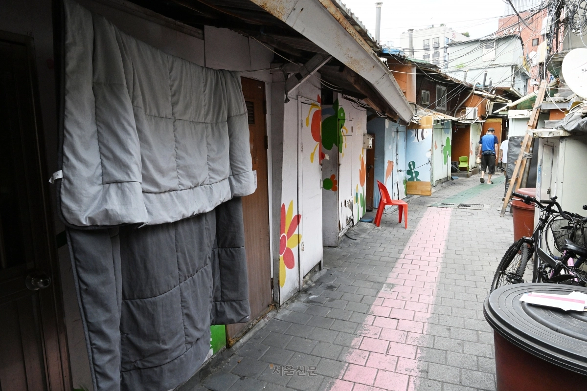 빈곤층이 많이 거주하는 주택가 모습.  기사와 직접적인 관련 없음. 서울신문DB