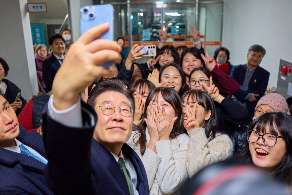 李대통령, 시민들과 셀카