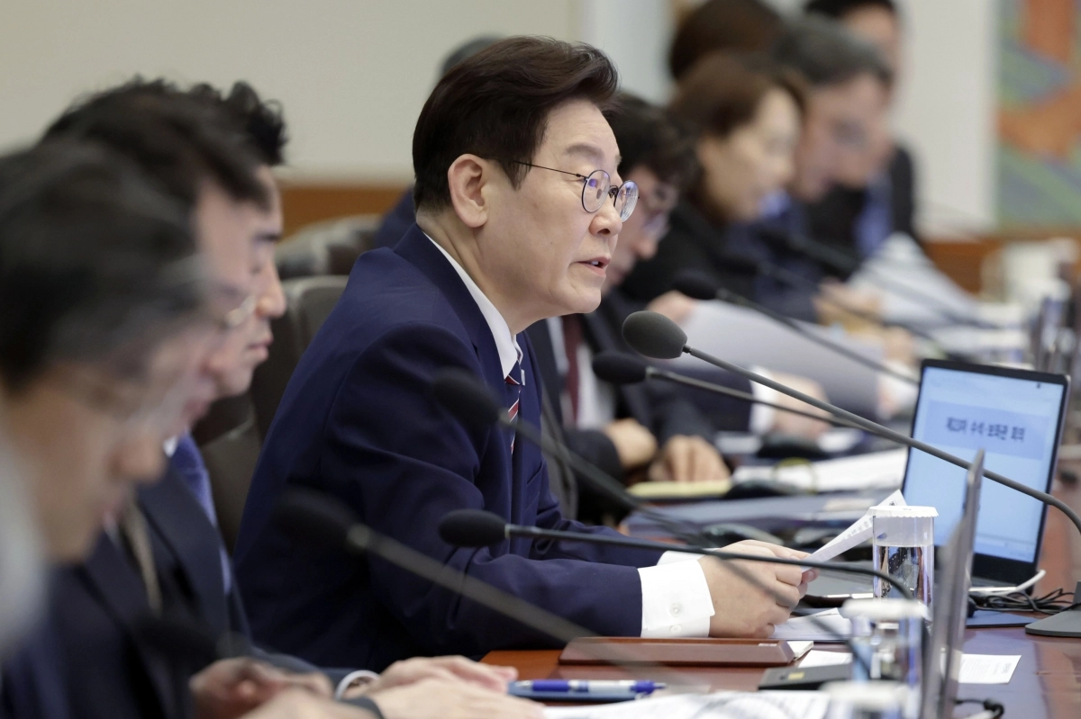 이재명 대통령, 수석보좌관회의 주재