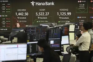 코스피 장중 사상 첫 5500 돌파 마감, 3% 급등