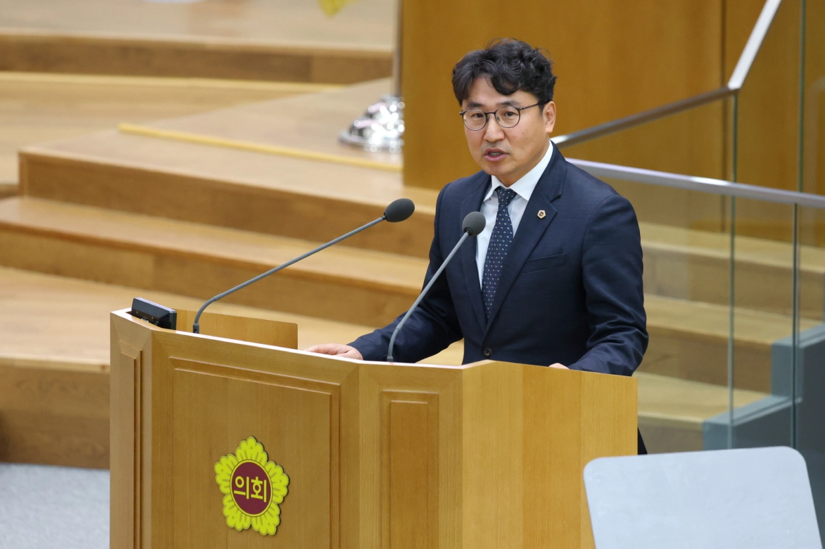 조성환 의원이 12일 제388회 임시회 본회의에서 5분 자유발언을 하고 있다.(사진=경기도의회)