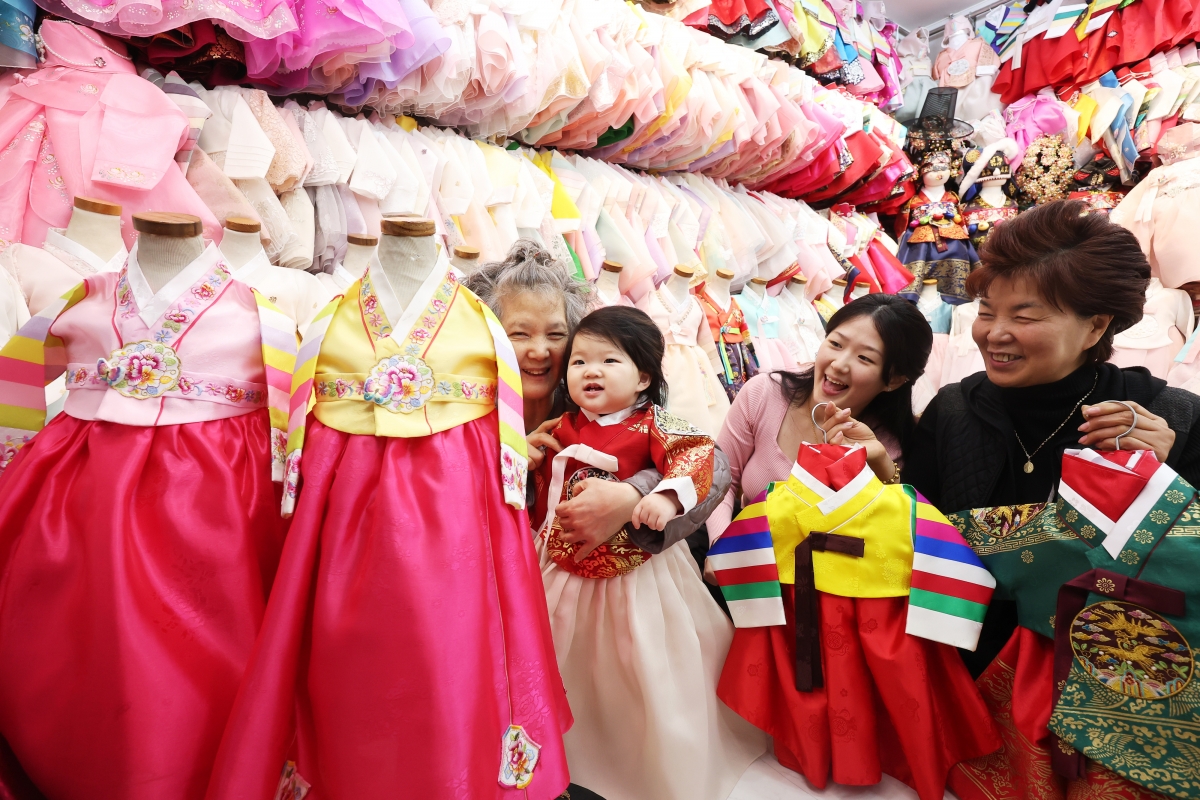 어떤 한복이 예쁠까