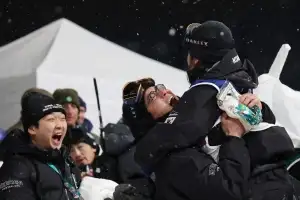 스키·스노보드 한국의 새로운 메달밭으로…롯데의 전폭 지원도 한몫