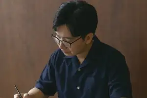 9286일 만에 마침내 끝난 여행…문지혁 ‘나이트 트레인’