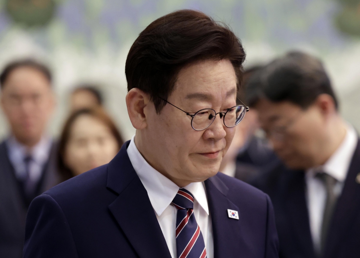 thumbnail - 李 “다주택자 대출 연장 공정한가” 지적 <br>靑 “실태 파악…관행적 연장 개선 필요”