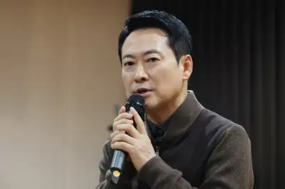 장동혁 “정청래, 반명(반이재명) 아니면 엑스맨”…‘초딩’도 상상조차 않을 일 벌여“