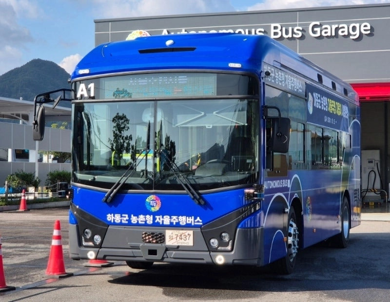 경남 하동군에서 운영 중인 농촌형 자율주행버스. 2026.2.13. 하동군 제공