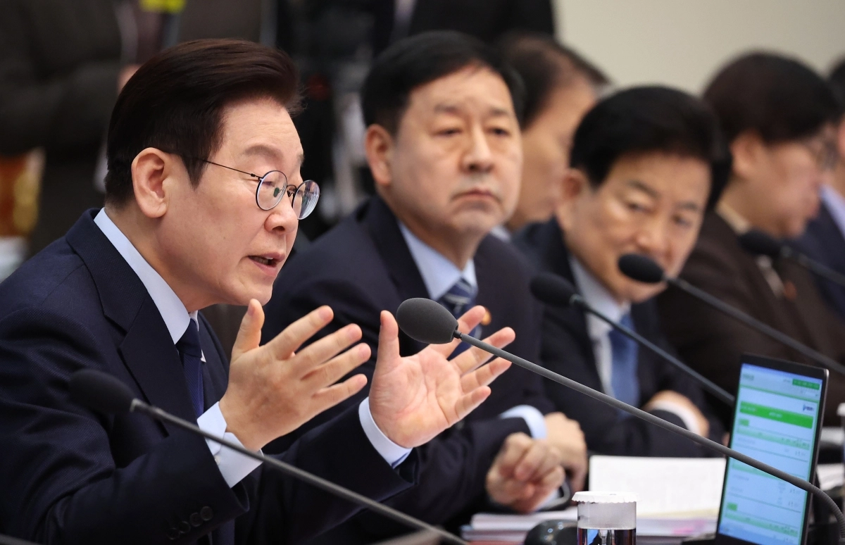 이재명 대통령이 10일 청와대에서 열린 국무회의에서 발언하고 있다. 2026.2.10 연합뉴스