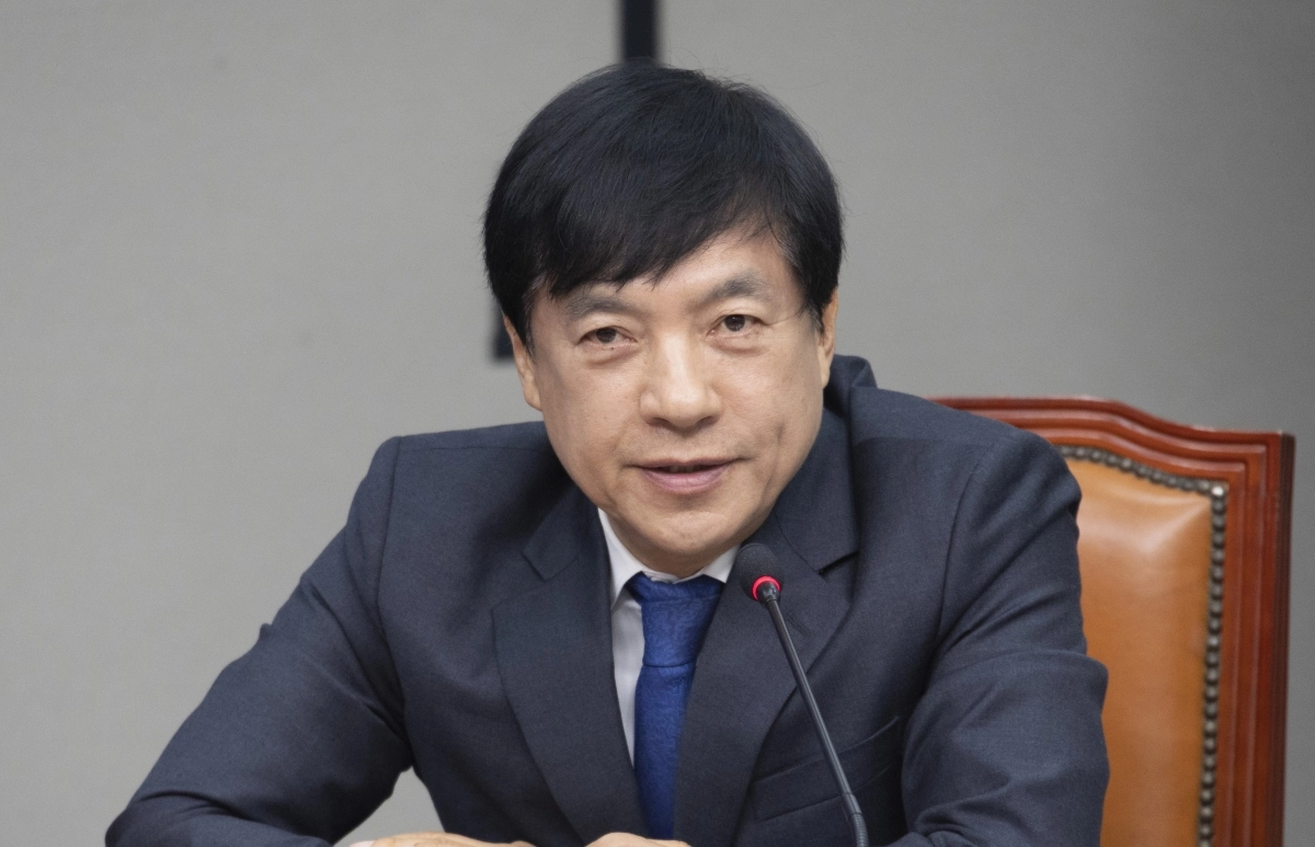 이성윤 더불어민주당 최고위원이 13일 국회에서 열린 최고위원회의에서 발언하고 있다. 2026.2.13