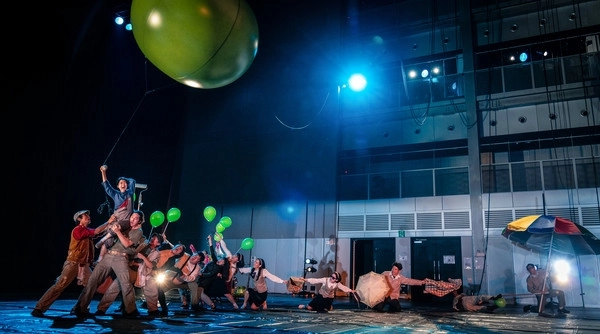 5·18 40주년을 기념해 제작한 ‘시간을 칠하는 사람’. acc 제공