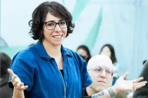 ‘렘피카’ 연출 채브킨 “그때도 지금도 ‘혼돈의 시대’…용기를 보게 될 것”