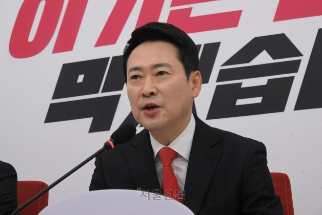 thumbnail - 장동혁 “李대통령, 다주택자 사회악 규정”…與 “장 대표, 주택 6채 입장 밝혀야”(종합)