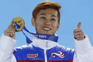 빅토르 안에 밀렸던 12년 전처럼…한국 男 쇼트트랙 개인전 노골드, 계주서 금빛 반전 도전