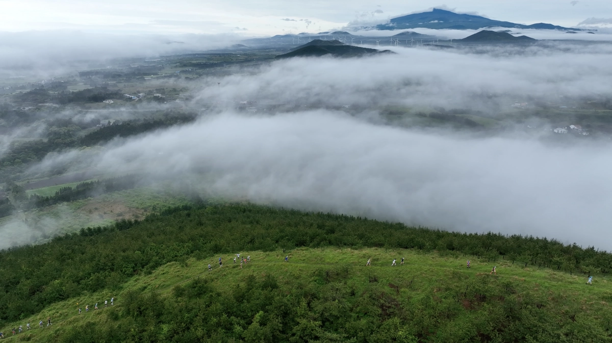 지난해 제주오름 트레일런 모습. 제주관광공사 제공