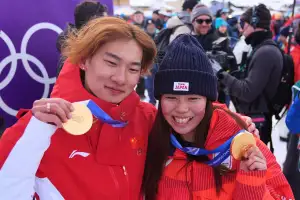 동계올림픽 금메달 2개 건진 중국 “한국 조롱 이겨내”