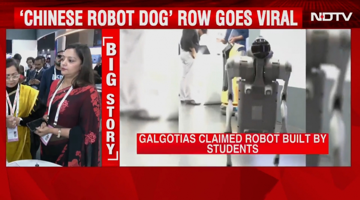 인도 갈고티아스 대학교 커뮤니케이션학과 네하 싱 교수가 16일(현지시간) 뉴델리에서 개막한 ‘인도 AI 임팩트 서밋 2026 엑스포’에서 PT1통신과 만나 자체 개발한 축구 드론을 소개하고 있다. 하지만 학교 측이 자체 개발품이라고 소개한 축구 드론은 한국 기업 ‘헬셀’이 2015년 최초로 개발한 축구 드론 ‘스트라이커 V3 ARF’로 드러났다. 앞서 갈고티아스 대학교 측은 같은 행사에서 자체 개발 사족보행 로봇개를 대대적으로 홍보했다가 해당 제품이 중국 유니트리 로보틱스가 제작해 판매 중인 ‘유니트리 고2’로 드러나 국제적 망신을 샀다. 2026.2.18 NDTV 화면