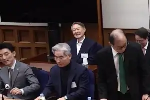 ‘尹 무기징역’ 선고에 경남 정당·노동계 “형량 감경 유감”