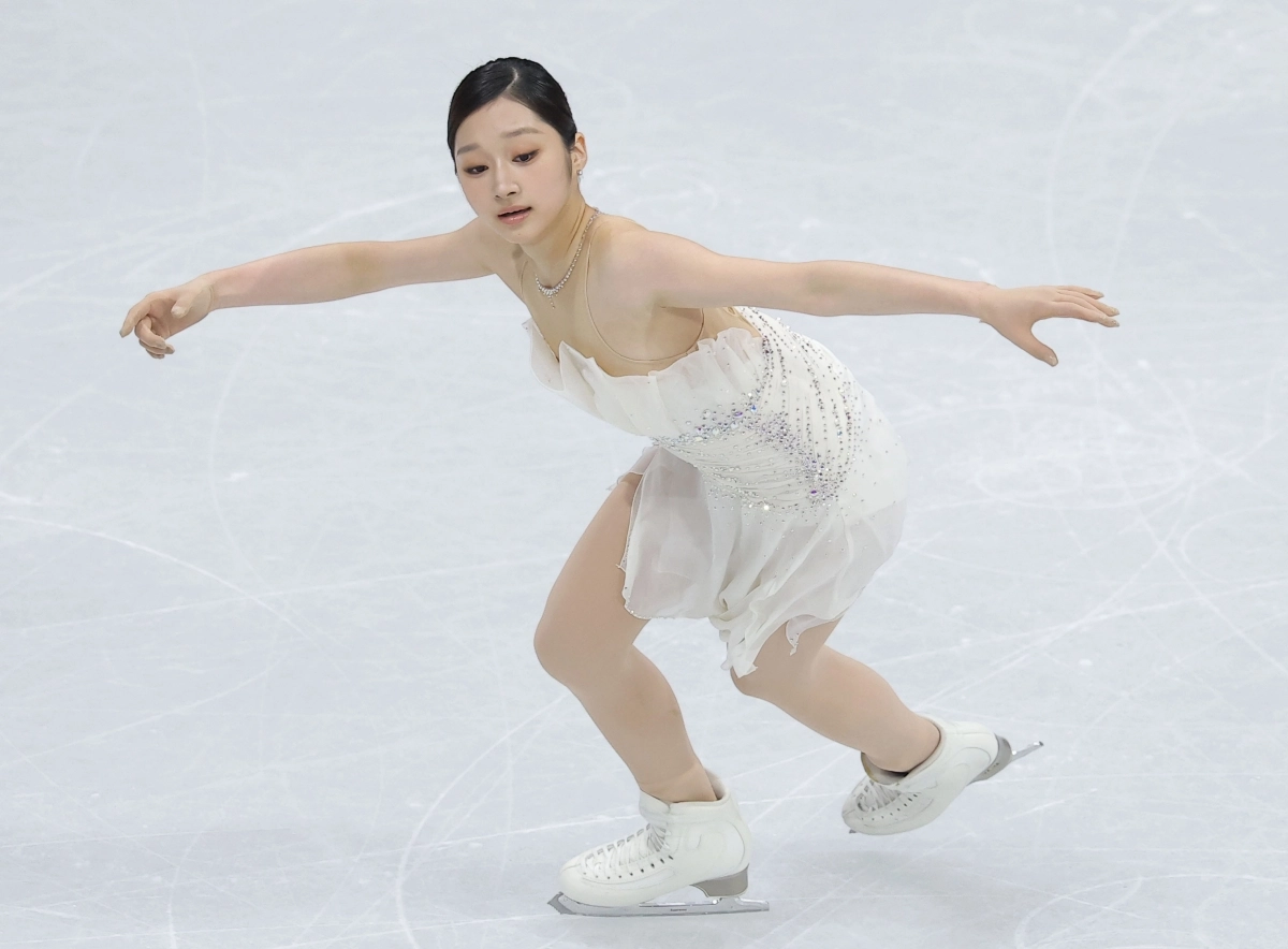 피겨 신지아가 20일(현지시간) 이탈리아 밀라노 아이스스케이팅 아레나에서 열린 2026 밀라노-코르티나담페초 동계올림픽 여자 싱글 프리 스케이팅에서 연기를 펼치고 있다. 밀라노 연합뉴스