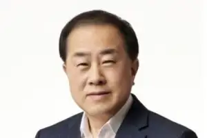 김용호 서울시의원 “이촌한강공원 미루나무 숲길 1.8km 마사톳길 조성 완료 환영”