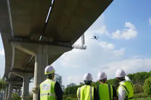 서울시설공단, 드론·열화상카메라 등 해빙기 도로시설 점검