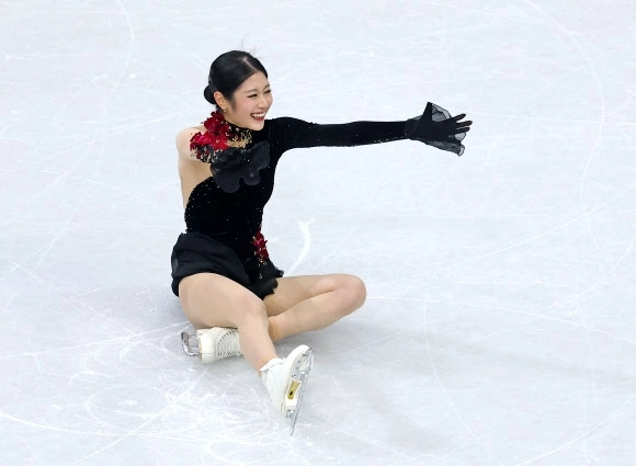 연기 마친 뒤 기뻐하는 이해인