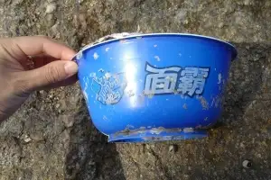 우리 바다 해안가 점령한 중국산 쓰레기…전체의 95%