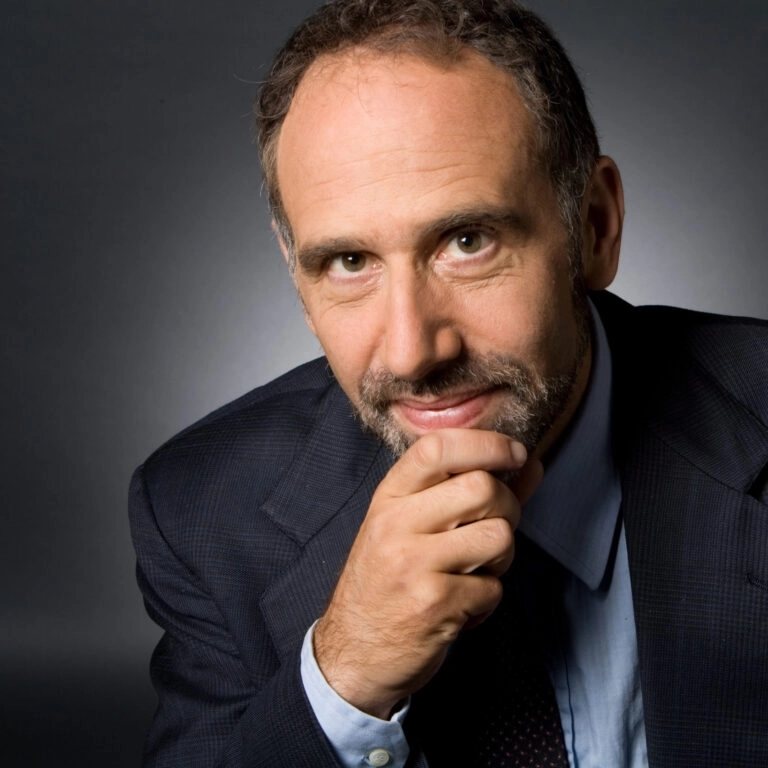 딘 베이커 미 경제정책연구센터(CEPR) 공동 창립자 겸 선임연구원