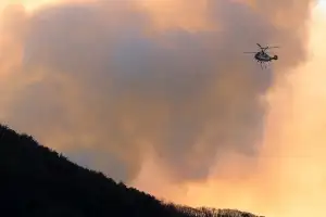 함양 마천 산불 사흘째…국가소방동원령 발동·진화 총력