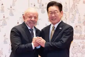 이 대통령 “나의 영원한 동지” 룰라 브라질 대통령과 정상회담