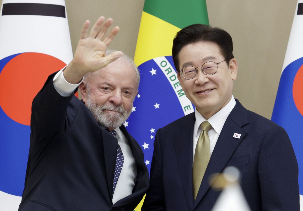 기념촬영하는 한-브라질 정상