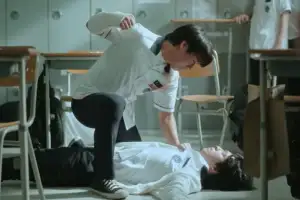 4년 만에 역주행…대세 배우 총출동한 ‘19금 한국 드라마’ 넷플릭스 TOP10 진입