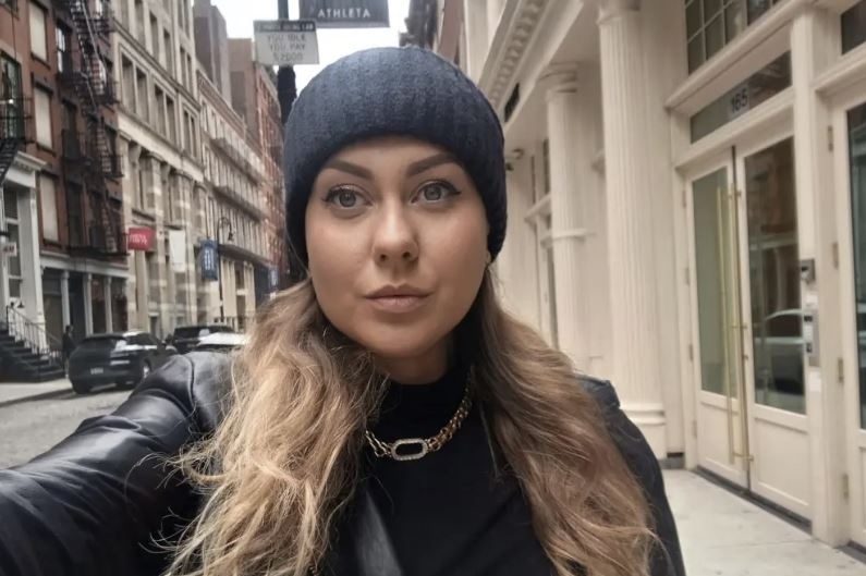 러시아 출신 노마 자루비나(35)는 구금되기 전 브루클린에 거주하며 딸을 돌봐왔다고 변호인 측은 밝혔다. 소셜미디어(SNS) 캡처