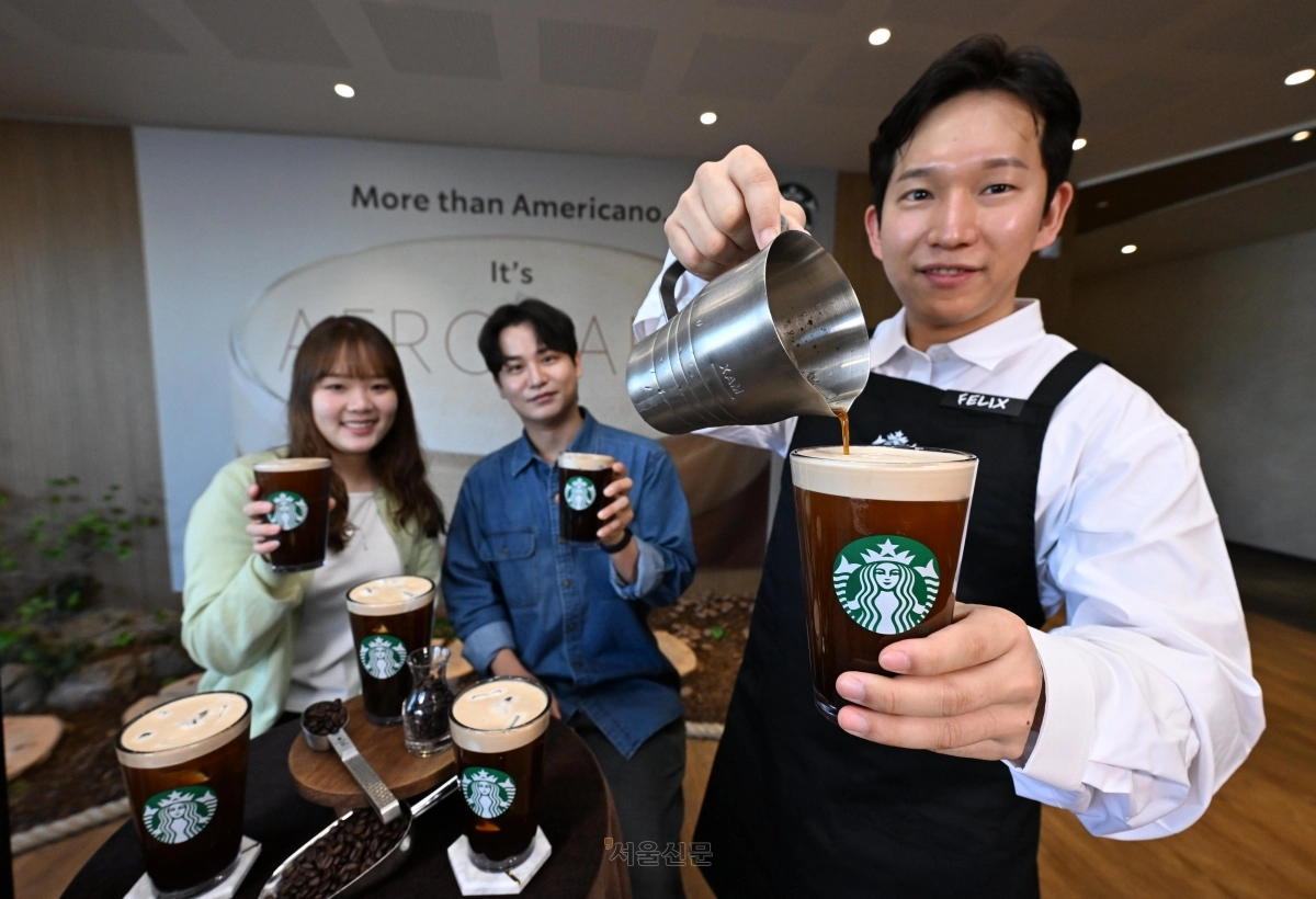 스타벅스, 한국 ‘얼죽아’ 위한 에어로카노 세계 첫 출시
