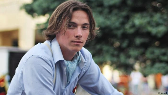 군에 입대한 우크라이나 시인 안드리 류브카. 페이스북 캡처