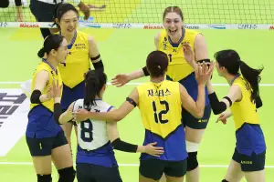 현대건설, 미리보는 챔프전서 파죽의 5연승...도로공사 턱밑 추격