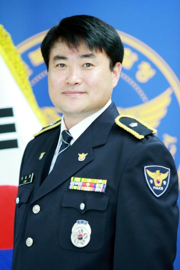 교통사고 현장을 수습하던 중 순직한 고(故) 이승철 경정