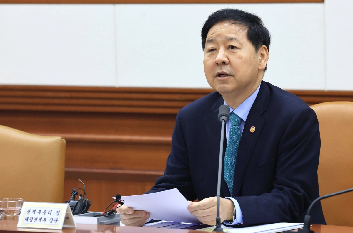 구윤철 경제부총리 겸 재정경제부 장관이 26일 서울 종로구 정부서울청사에서 열린 민생물가 특별관리 관계장관 TF회의에서 모두발언을 하고 있다. 뉴스1