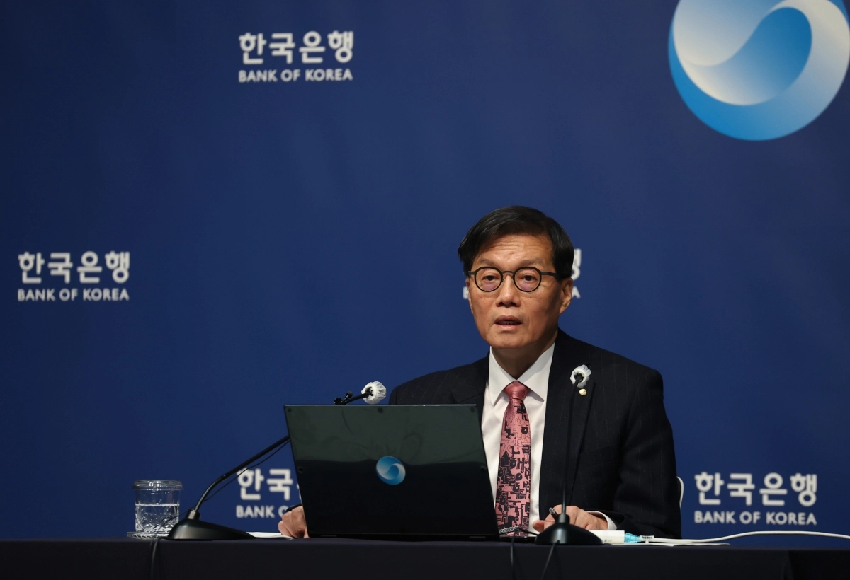기자간담회 하는 이창용 한국은행 총재